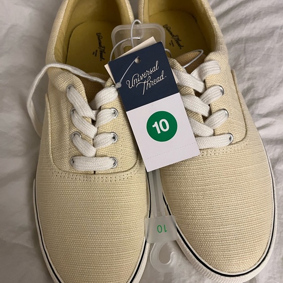 Universal Thread Shoes - Universal Thread Yellow Canvas Sneakers - NWT - Size 10